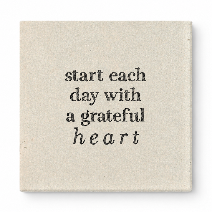 Start Each Day with a Grateful Heart — Distressed Chalkboard