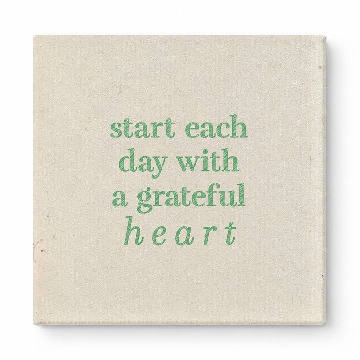 Start Each Day with a Grateful Heart — Distressed Chalkboard