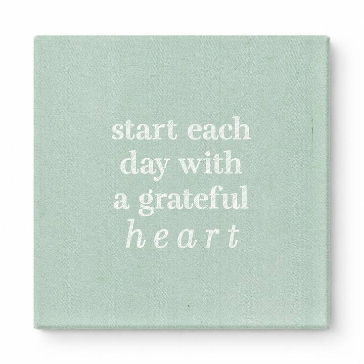 Start Each Day with a Grateful Heart — Distressed Chalkboard